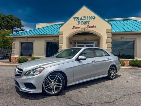 Used 2016 Mercedes-Benz E 350 Sedan image 26
