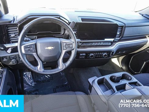 Used 2025 Chevrolet Silverado 2500 LT w/ Convenience Package AWD/4WD image 28