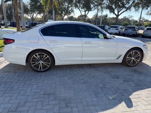 Certified 2023 BMW 540i w/ Convenience Package image 28