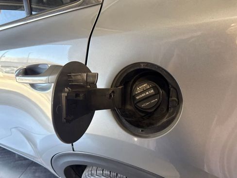 Used 2019 Kia Sportage LX FWD image 8