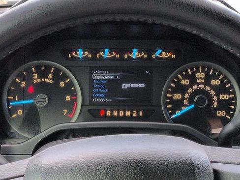 Used 2016 Ford F150 XLT w/ Equipment Group 302A Luxury RWD image 26
