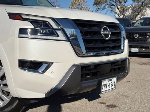 Certified 2024 Nissan Armada SV w/ Cargo Package image 3