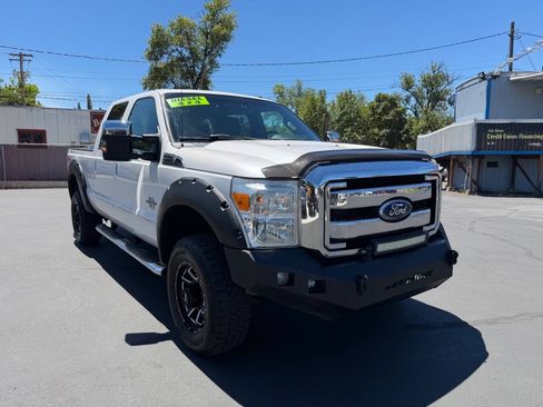 Used 2011 Ford F350 Lariat w/ FX4 4X4 Off-Road Pkg image 2