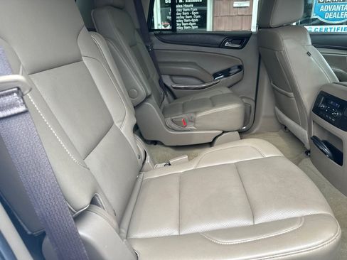 Used 2018 GMC Yukon SLT w/ Open Road Package AWD/4WD image 16