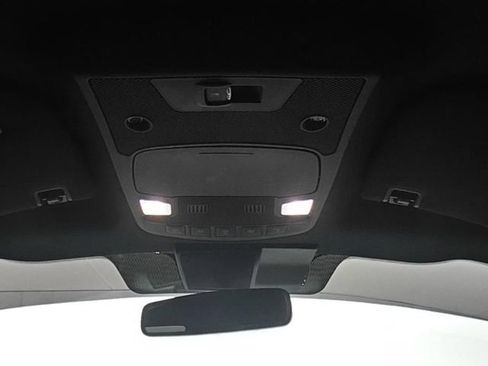 Used 2020 Ford F150 Lariat w/ Equipment Group 502A Luxury AWD/4WD image 36