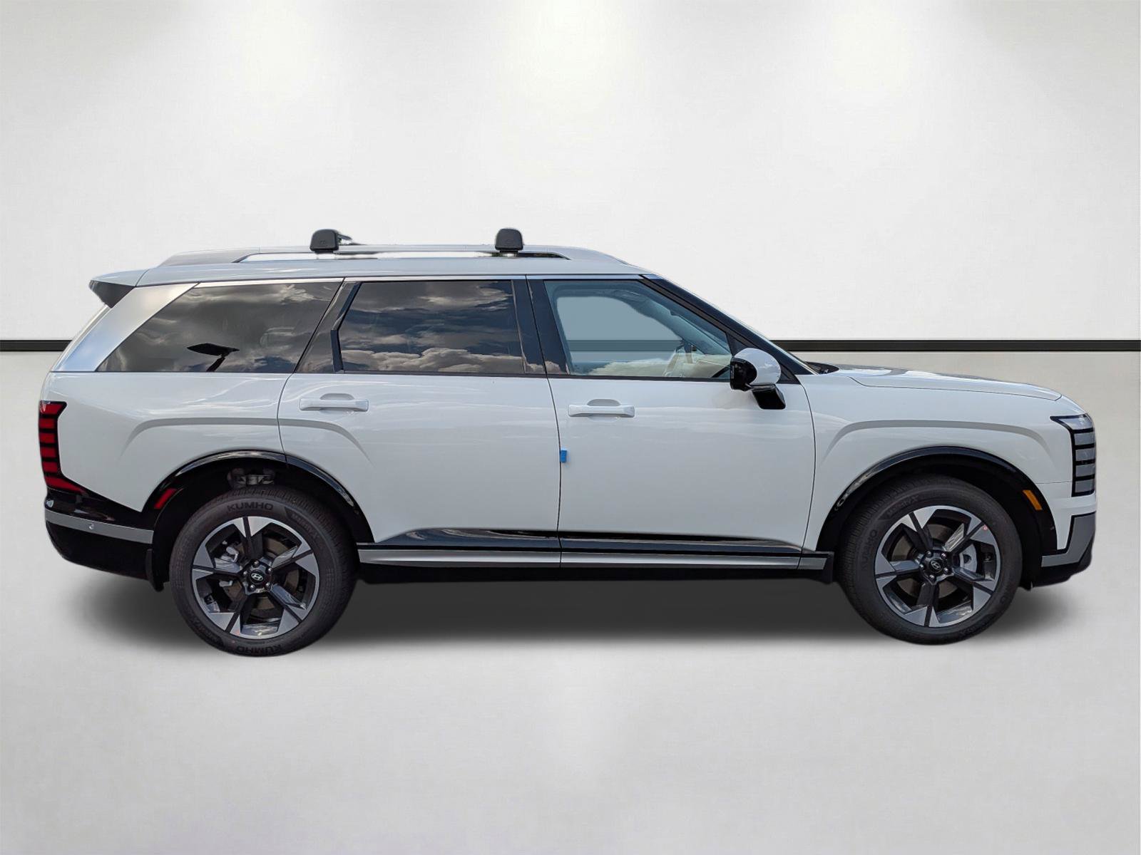 New 2027 Hyundai Palisade Limited AWD/4WD image 3