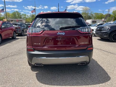 Used 2019 Jeep Cherokee Limited AWD/4WD image 5