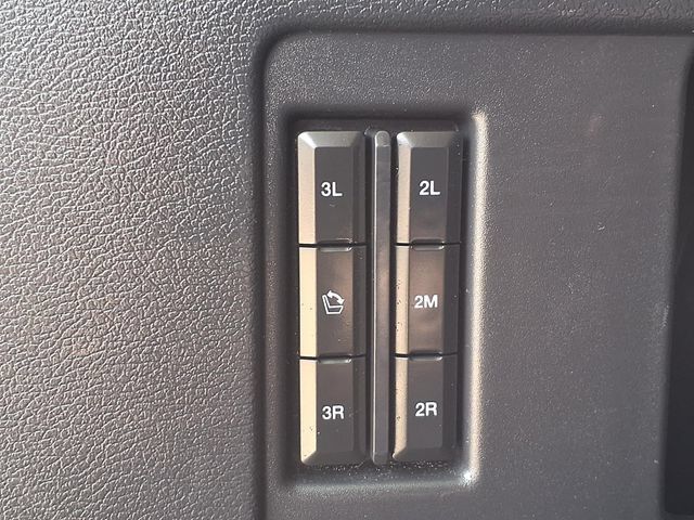 Used 2022 Ford Expedition Limited AWD/4WD image 13