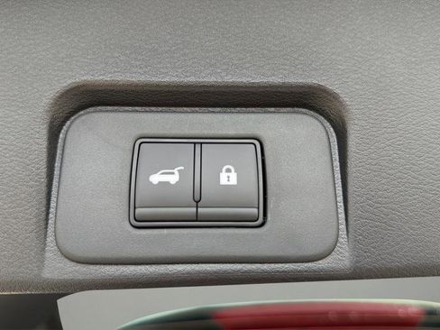 New 2026 Nissan Rogue SV AWD/4WD image 18