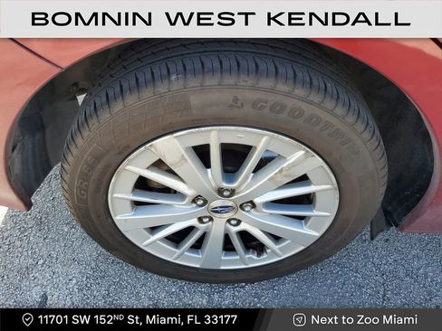 Used 2018 Subaru Impreza 2.0i Premium image 9