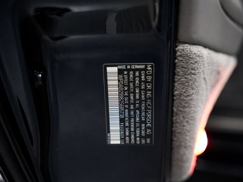 Used 2002 Porsche 911 Turbo AWD/4WD image 46
