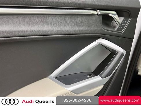 Used 2023 Audi Q3 2.0T Premium w/ Convenience Package image 12