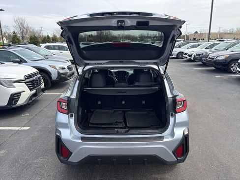Certified 2024 Subaru Crosstrek 2.5i Limited w/ Crosstrek Mirror Package image 8