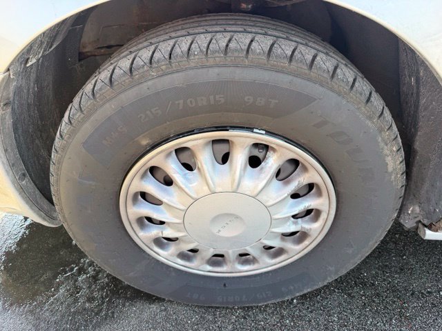 Used 2004 Buick Le Sabre Custom FWD image 10