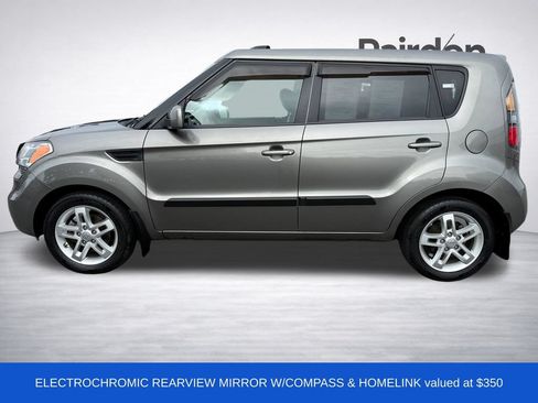 Used 2011 Kia Soul + w/ Audio Pkg FWD image 4