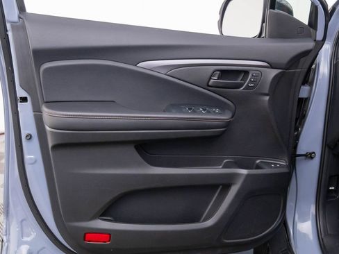 Certified 2022 Honda Pilot TrailSport image 13