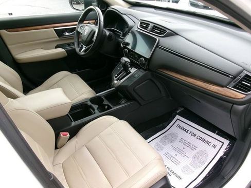Used 2017 Honda CR-V Touring image 29