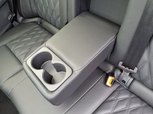 New 2025 Nissan Rogue Platinum w/ Platinum Premium Package image 31