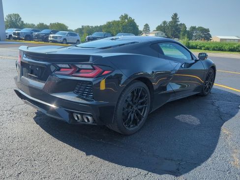 Used 2024 Chevrolet Corvette Stingray Coupe w/ Battery Protection Package RWD image 5