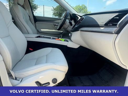 Certified 2025 Volvo XC90 T8 Plus w/ Protection Package Premier AWD/4WD image 38