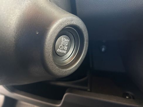 New 2026 RAM ProMaster 2500 w/ Convenience Group image 40