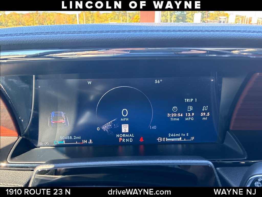 Certified 2024 Lincoln Navigator Reserve AWD/4WD image 17