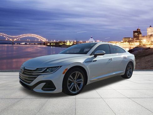 Used 2022 Volkswagen Arteon SE image 1