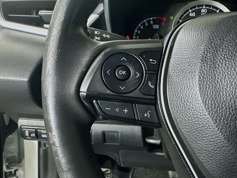 Used 2022 Toyota Corolla SE image 16