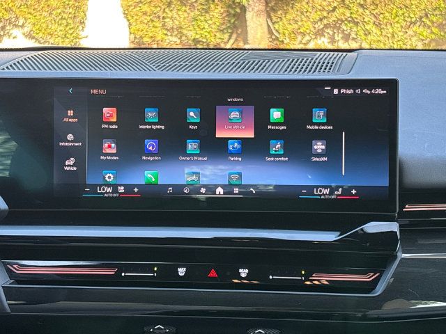Used 2024 BMW 530i w/ Convenience Package RWD image 22