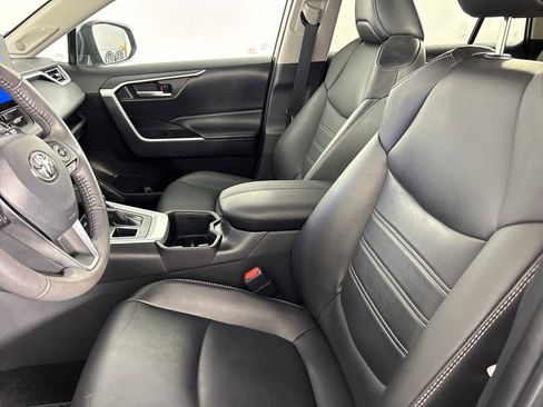 Certified 2023 Toyota RAV4 XLE Premium image 8