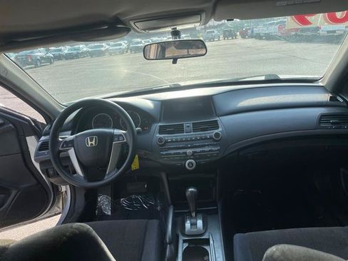 Used 2009 Honda Accord LX-P image 12