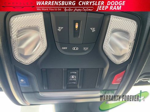 New 2026 RAM 1500 Express AWD/4WD image 30