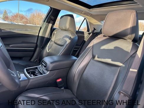 Used 2023 Chrysler 300 Touring L w/ Popular Equipment Group image 14