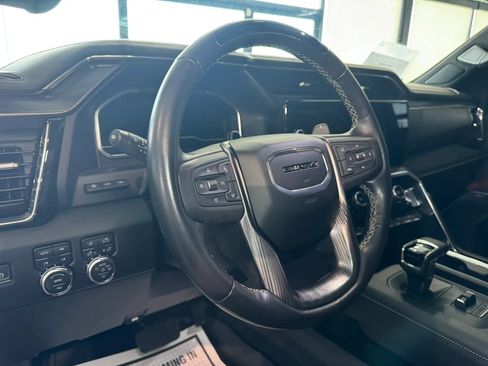 Used 2023 GMC Sierra 1500 Denali Ultimate AWD/4WD image 29