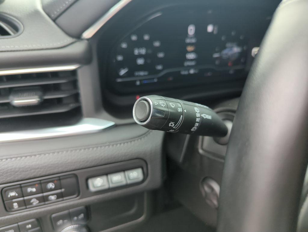 Used 2023 GMC Yukon XL Denali AWD/4WD image 20