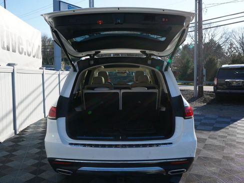 Used 2022 Mercedes-Benz GLS 450 4MATIC image 51