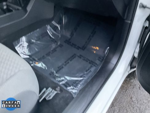 Used 2022 Toyota Tacoma SR image 46