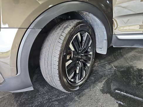 Used 2023 Kia Telluride SX AWD/4WD image 65