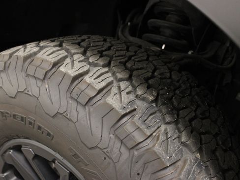 Used 2025 Ford F150 Raptor AWD/4WD image 12