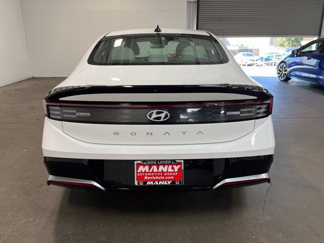 Used 2024 Hyundai Sonata SEL FWD image 4