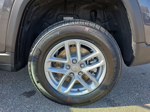 New 2026 Jeep Grand Cherokee L L LAREDO X 4X4 image 35