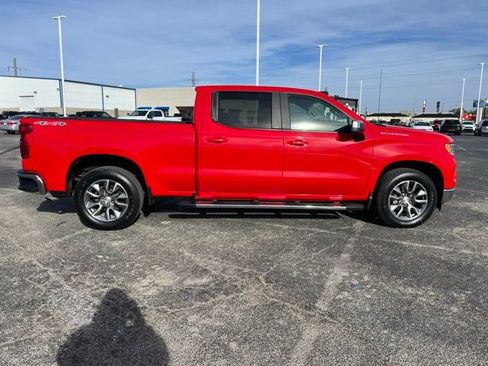 Used 2023 Chevrolet Silverado 1500 LT w/ Protection Package AWD/4WD image 7