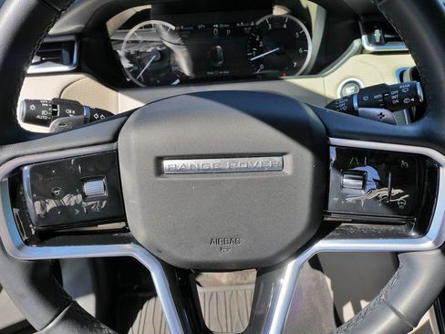 Used 2023 Land Rover Range Rover Velar S image 27