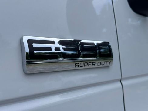 New 2026 Ford E-350 and Econoline 350 Super Duty w/ Power Equipment Group RWD image 19
