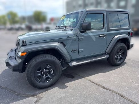 Used 2026 Jeep Wrangler Sport AWD/4WD image 1