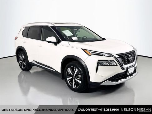 Certified 2023 Nissan Rogue Platinum w/ Platinum Premium Package AWD/4WD image 3