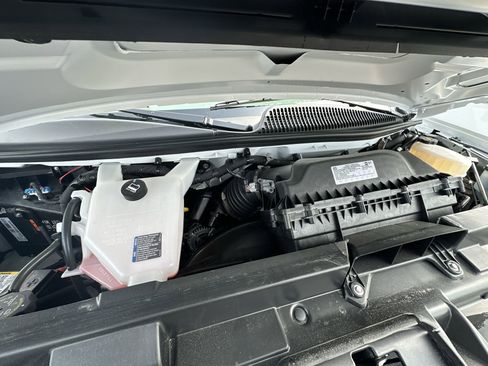 New 2025 GMC Savana 3500 w/ Power Convenience Package RWD image 25