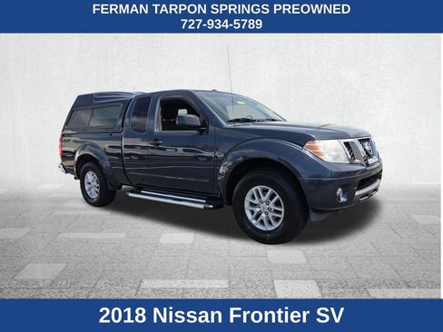 Used 2018 Nissan Frontier SV image 1