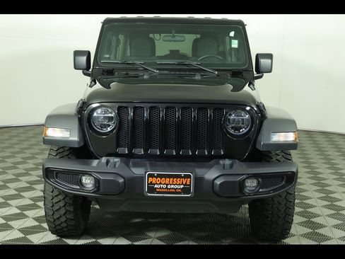 Used 2021 Jeep Wrangler Unlimited Willys image 16