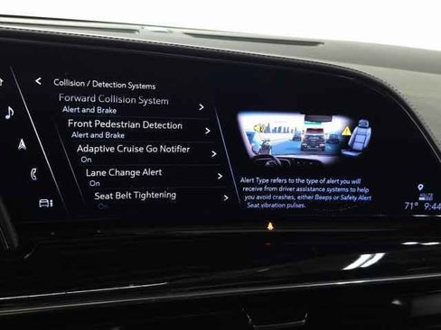 Used 2021 Cadillac Escalade Sport w/ Driver Assist Tech Package image 32